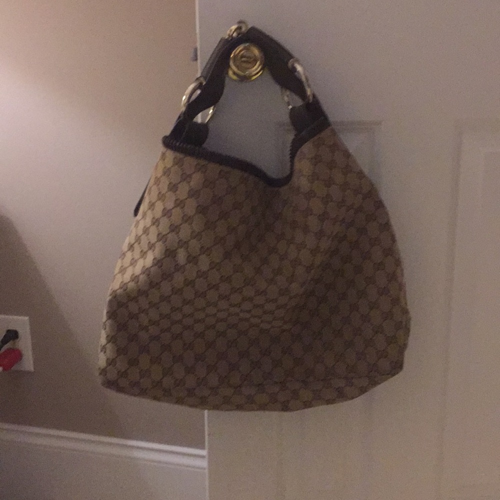 Gucci saddle bag